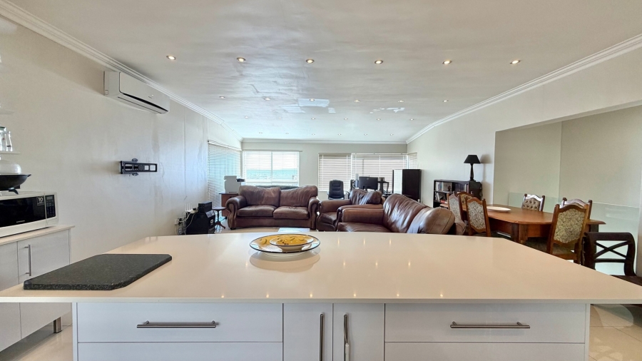 3 Bedroom Property for Sale in Mountainside Western Cape